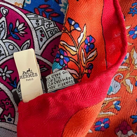 Hermes Paris Scarf Shawl Wrap Red Multicolored Bird Print Cashmere Silk Blend - Picture 7 of 11